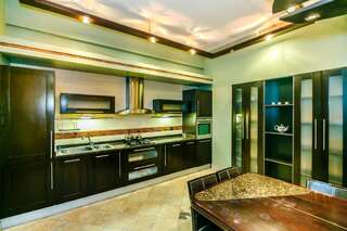 Апартаменты Vip Apartment Mc Donalds Баку Апартаменты-56